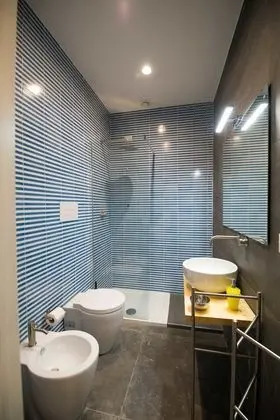 City Üç Kişilik Oda, 1 Büyük (Queen) Boy Yatak ve Çekyat