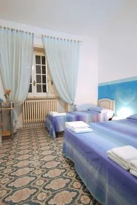 Dört Kişilik Oda