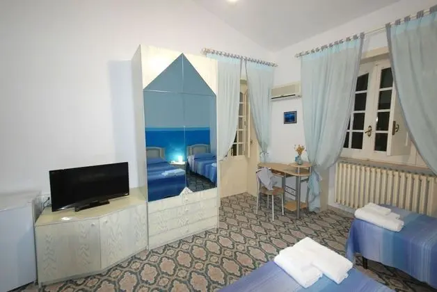 Dört Kişilik Oda