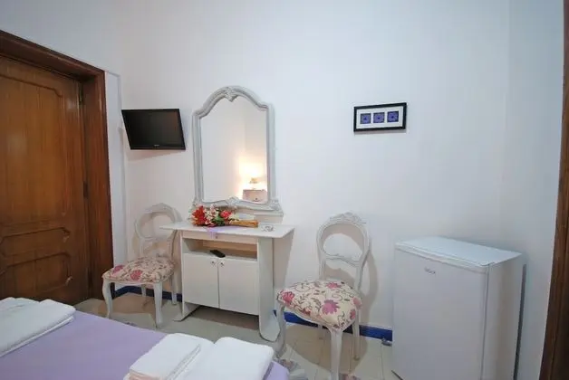 Tek Büyük veya İki Ayrı Yataklı Oda