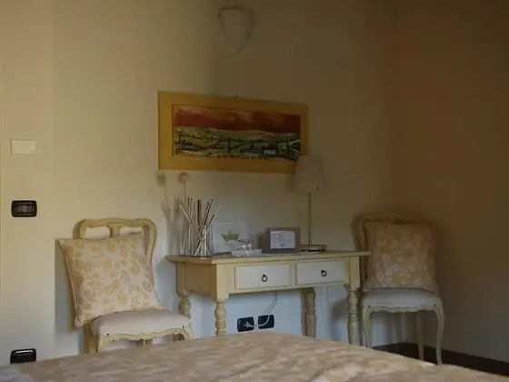 Tek Büyük veya İki Ayrı Yataklı Oda, Bahçe Manzaralı