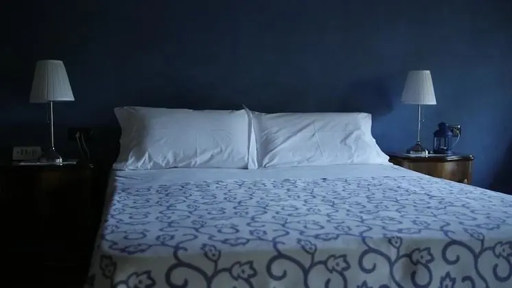 Tek Büyük veya İki Ayrı Yataklı Oda, Bahçe Manzaralı