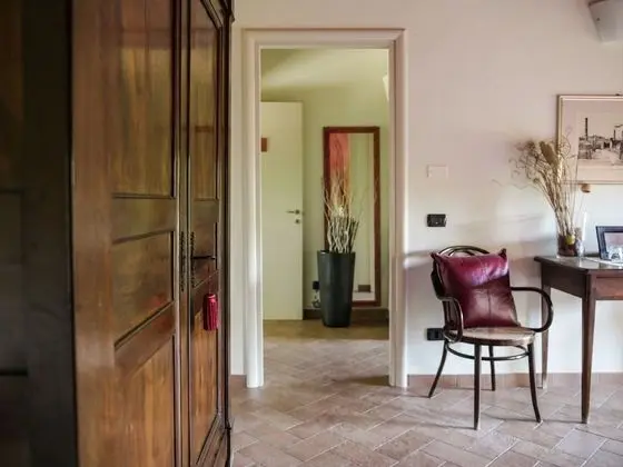 Tek Büyük veya İki Ayrı Yataklı Oda, Bahçe Manzaralı