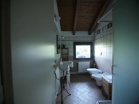 Tek Büyük veya İki Ayrı Yataklı Oda, Bahçe Manzaralı