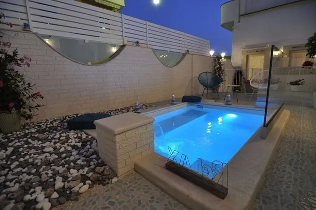 Junior Süit, Kişiye Özel Havuzlu