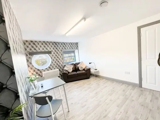 Superior Apart Daire, Özel Banyo, Liman Manzaralı