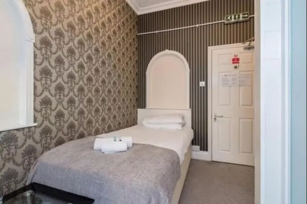 Basic Tek Kişilik Oda, Özel Banyo