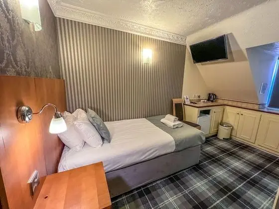 Standard Tek Kişilik Oda, Banyolu/Duşlu