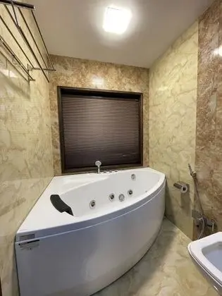 Luxury Tek Büyük Yataklı Oda