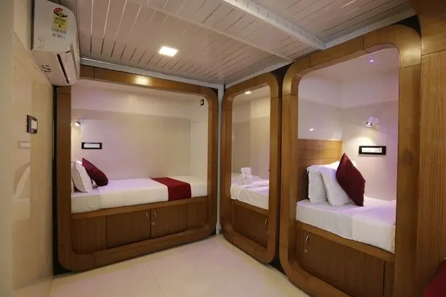 Deluxe Ortak Ranzalı Oda