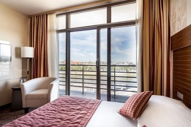 Tek Büyük Yataklı Oda, Nehir Manzaralı