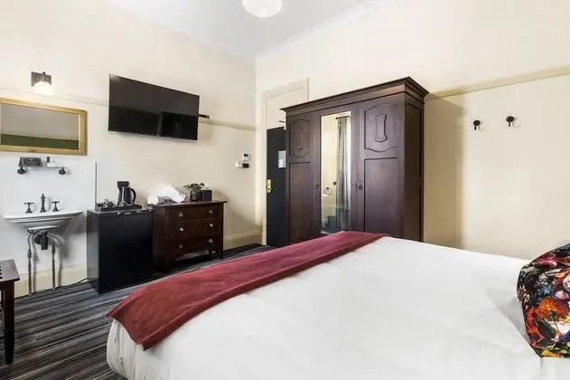 Standard Oda, Ortak Banyo (King)
