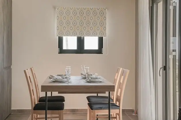 Executive Apart Daire, Deniz Manzaralı