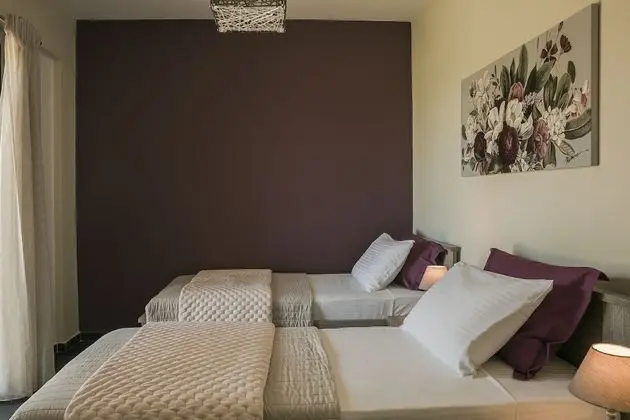 Superior Apart Daire, Havuz Manzaralı