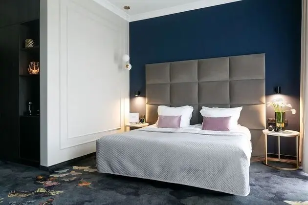 Deluxe Tek Büyük veya İki Ayrı Yataklı Oda, Balkon, Bahçe Manzaralı