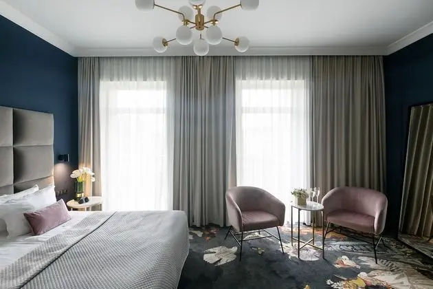 Deluxe Tek Büyük veya İki Ayrı Yataklı Oda, Balkon, Bahçe Manzaralı