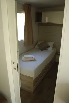 Premium Karavan