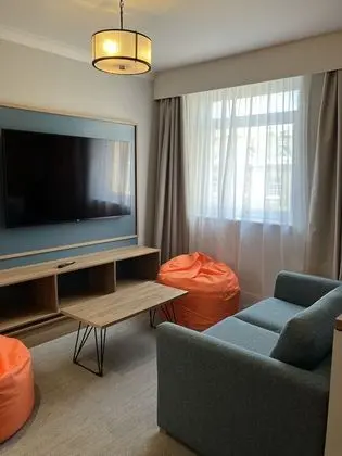 Family Oda, 2 Çift Kişilik Yatak, Sigara İçilmez