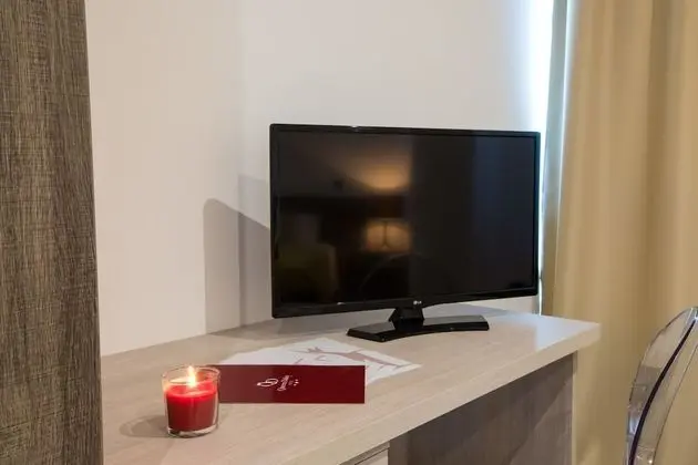 Basic Üç Kişilik Oda