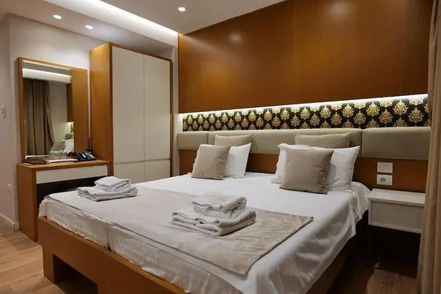 Comfort Tek Büyük veya İki Ayrı Yataklı Oda