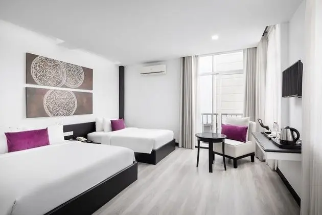 Deluxe Üç Kişilik Oda, Balkon