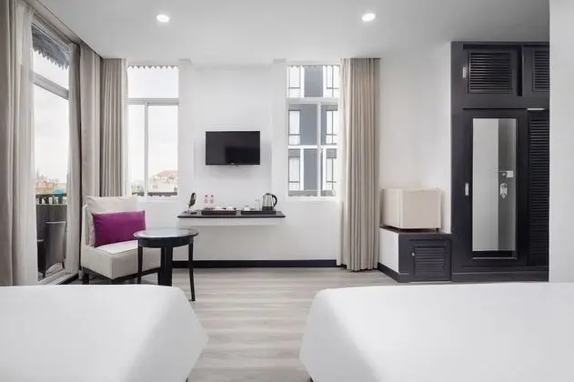 Deluxe Üç Kişilik Oda, Balkon