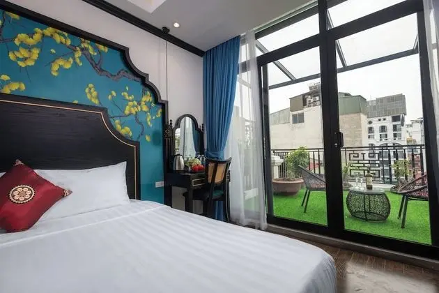 Premium Tek Büyük Yataklı Oda, 1 Yatak Odası, Veranda, Şehir Manzaralı