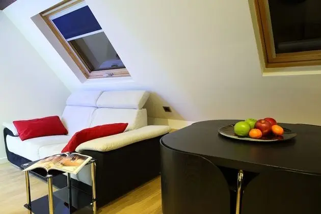 Apart Daire, 1 Tek Kişilik Yatak