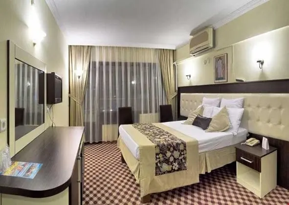 Standart Oda - Kısmi Deniz Manzaralı