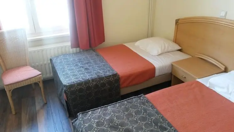 İki Ayrı Yataklı Oda