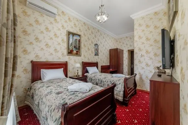 Standard Tek Büyük veya İki Ayrı Yataklı Oda