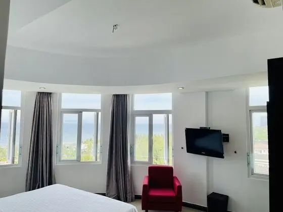 Deluxe Tek Büyük Yataklı Oda