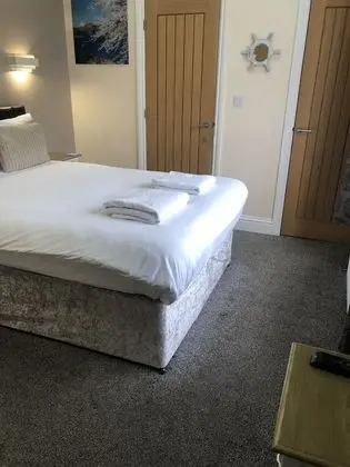 Deluxe Tek Büyük Yataklı Oda, Banyolu/Duşlu