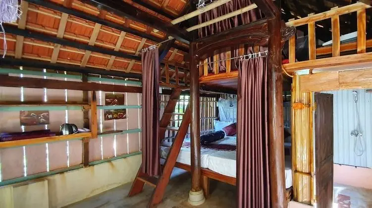 Dağ Evi, Mikrodalga, Bahçeli