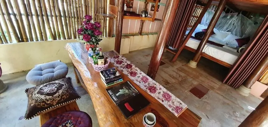 Dağ Evi, Mikrodalga, Bahçeli