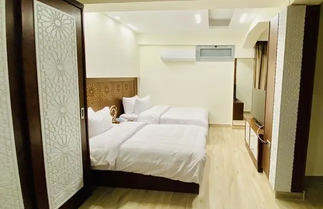 Deluxe Tek Büyük Yataklı Oda, Banyolu/Duşlu, Şehir Manzaralı