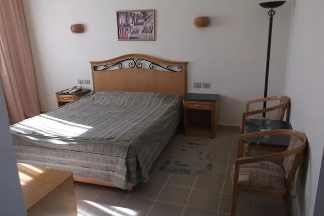 Standard Stüdyo, Bahçe Manzaralı
