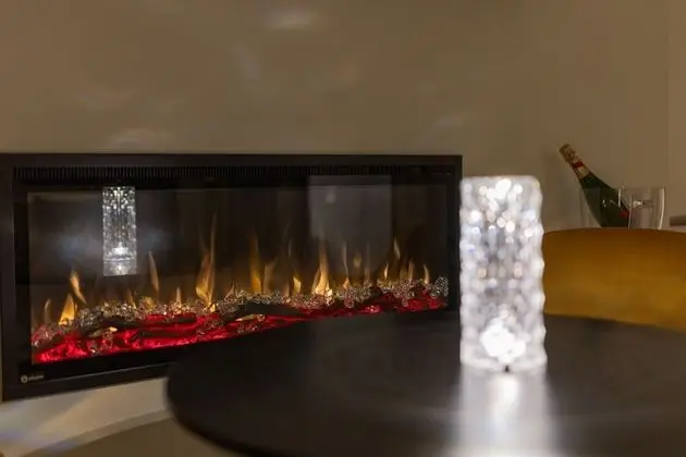 Oda, 1 Yatak Odası, Şömine