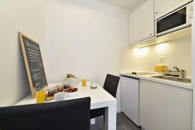 Comfort Stüdyo, Avlu Manzaralı