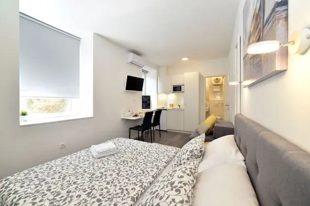 Comfort Stüdyo, Avlu Manzaralı