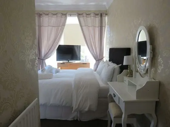 Comfort Tek Büyük Yataklı Oda, Banyolu/Duşlu (room 4 double)