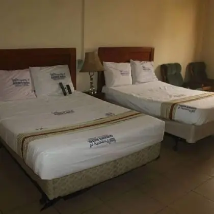 Comfort Tek Büyük Yataklı Oda