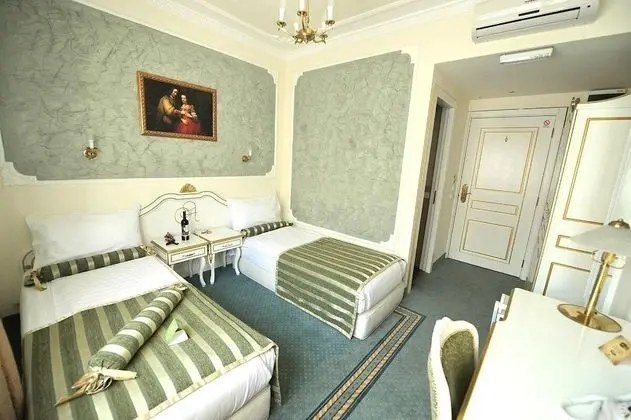 Deluxe Tek Büyük Yataklı Oda