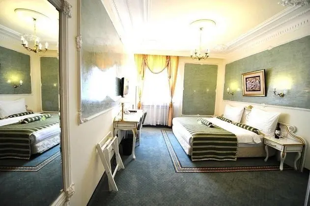 Deluxe Tek Büyük Yataklı Oda