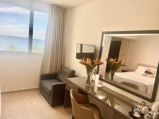 Single Sea View Room, No Balcony