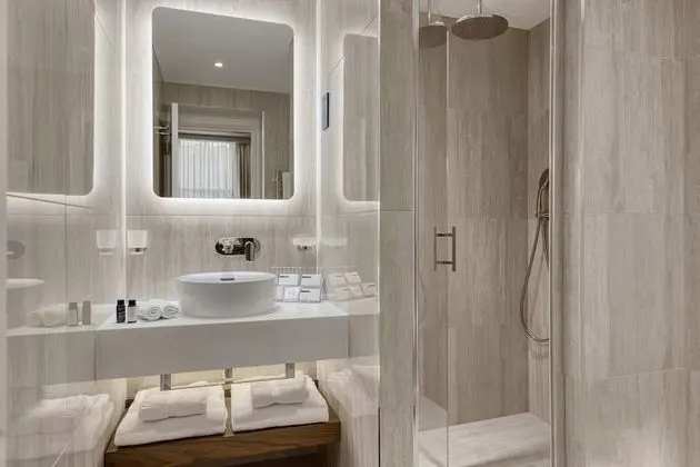 Deluxe Üç Kişilik Oda, 3 Tek Kişilik Yatak