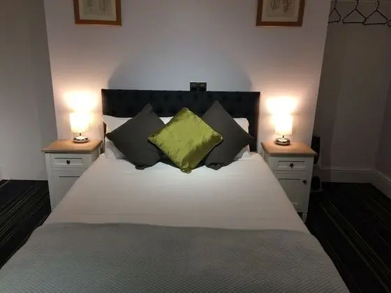 Deluxe Tek Büyük Yataklı Oda, Banyolu/Duşlu