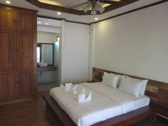 Superior Double Room with Balcony