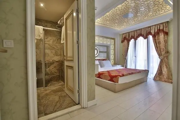 Design Tek Büyük Yataklı Oda