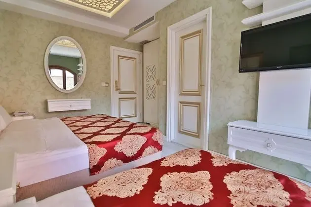 Standard Üç Kişilik Oda